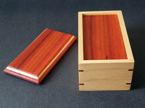 A Maple And Padauk Box With Splines