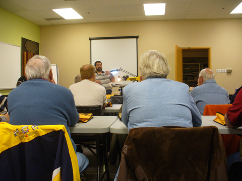 Scroll Sawing At The AWA Meeting