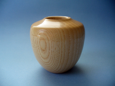 Ash Vase