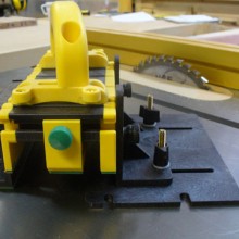 The Microjig GRR-Ripper System Microjig GRR-Ripper System